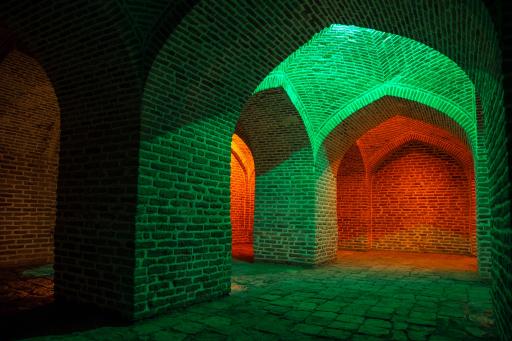 عکس کاروانسرای دیر گچین