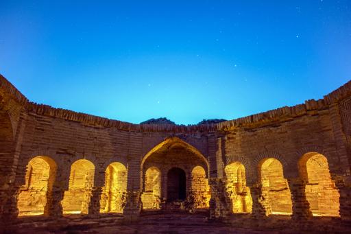 عکس کاروانسرای دیر گچین