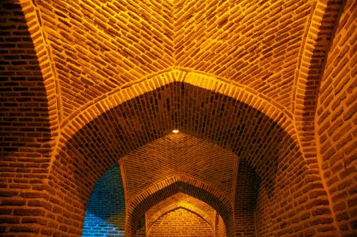 عکس کاروانسرای دیر گچین