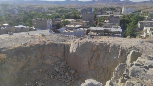 عکس پارک تپه سنگی وحیدیه طرقبه