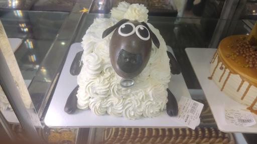 عکس قنادی گل لاله