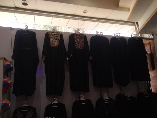 عکس پوشاک خانواده دنیز