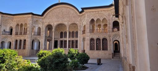 خانه تاریخی طباطبائی