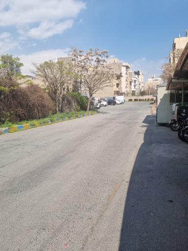 عکس پارکینگ مجموعه ورزشی زیتون