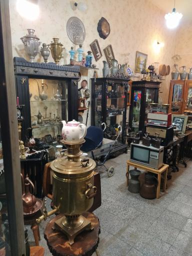 عکس آنتیک فروشی آروم ترک 