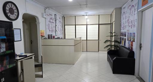 عکس آموزشگاه زبان آینده روشن-(صمدبین)