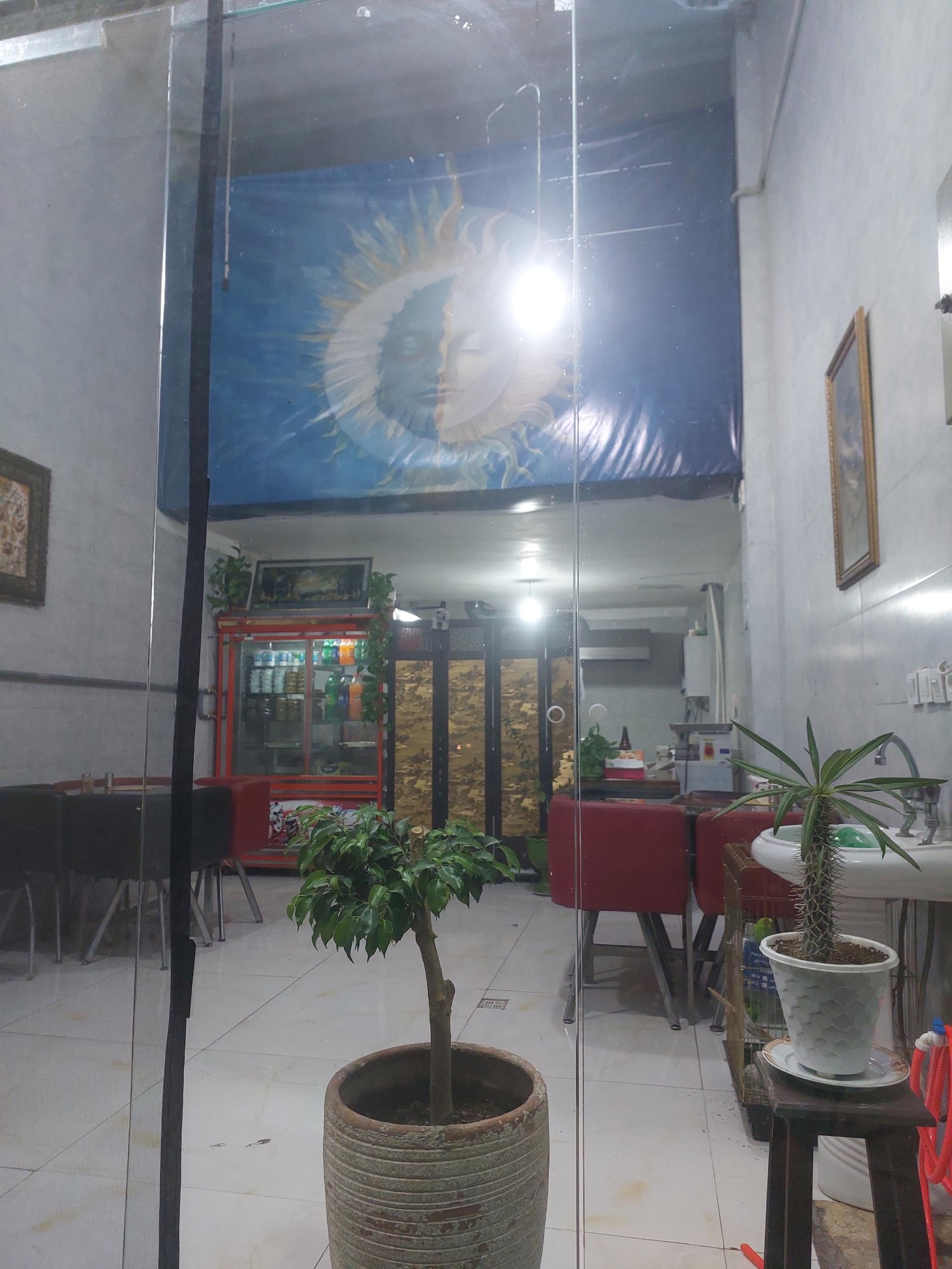 عکس رستوران مهروماه