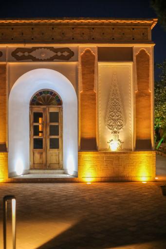عکس باغ موزه وزیری 
