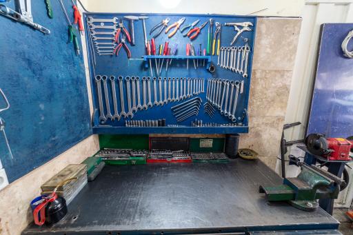 تعمیرگاه تخصصی قاسمی