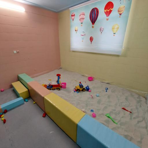 عکس خانه بازی خونه مادربزرگه