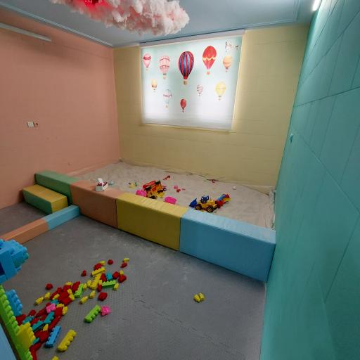 عکس خانه بازی خونه مادربزرگه