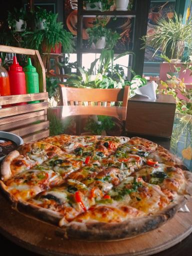 عکس ساندویچ حمید لقمه