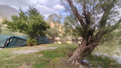 عکس دریاچه گهر