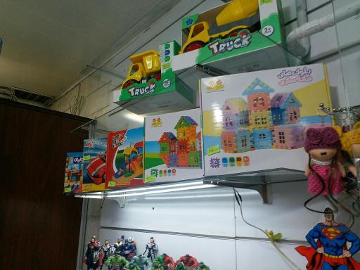 عکس فروشگاه toys