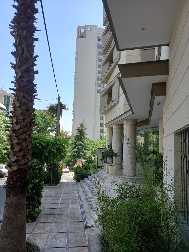 عکس برج باغ مدرنیته