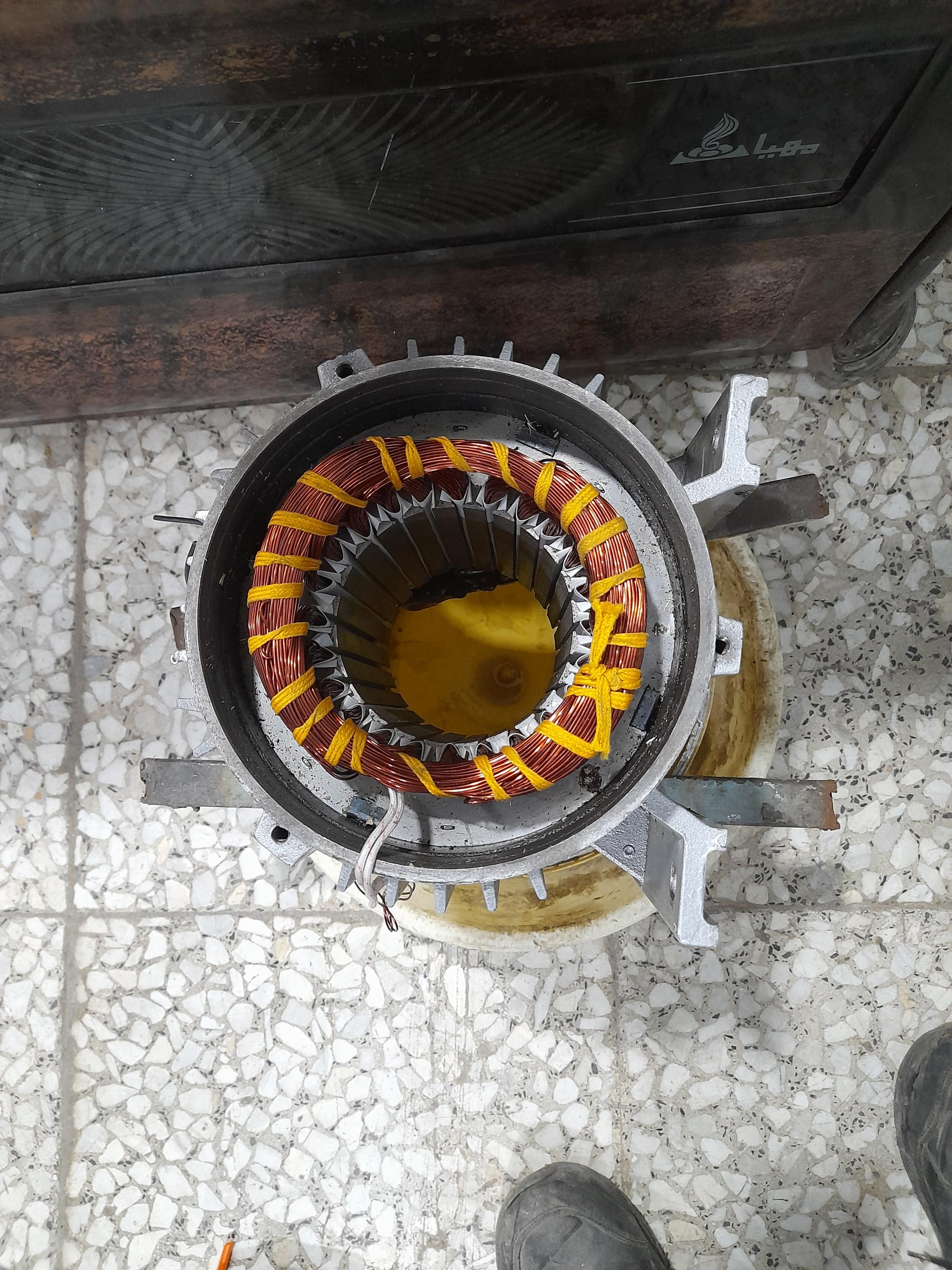 عکس سیم پیچی برادران کرمی 