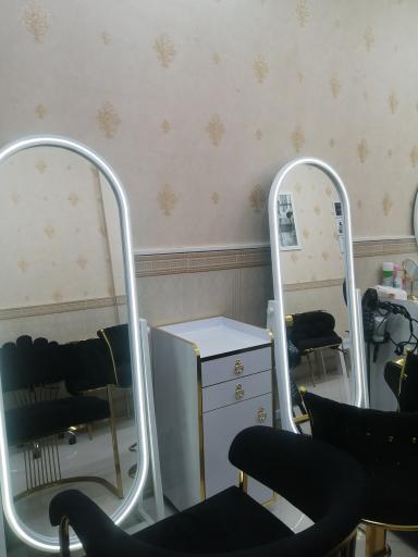 سالن زیبایی بهادری