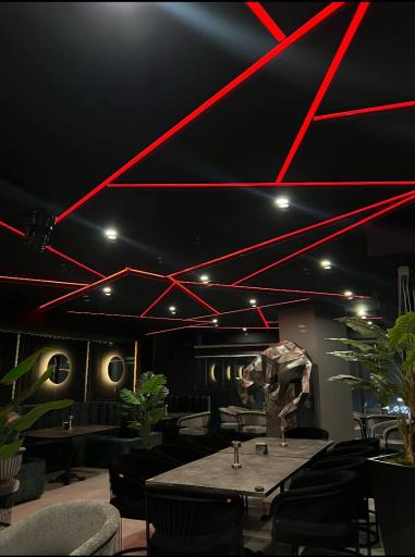 عکس کافه و رستوران کامفی