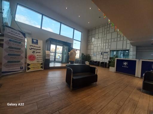 عکس تعمیرگاه مرکزی شماره یک ایران خودرو کد 1067