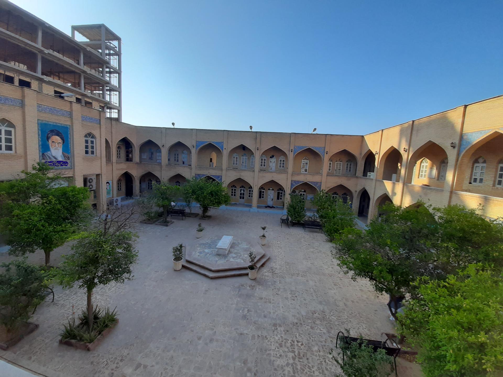 عکس حوزه علمیه مقدسه امام خمینی ره 