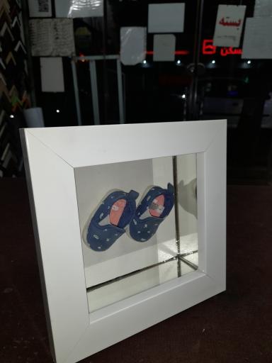 عکس شیشه و آینه تک گلاس