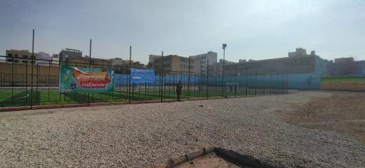 عکس زمین چمن مصنوعی هنرستان هفتم تیر 