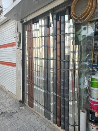 عکس رنگ و ابزار کیمیایی