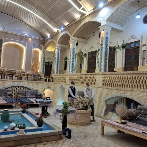 عکس اقامتگاه سنتی هزاردستان