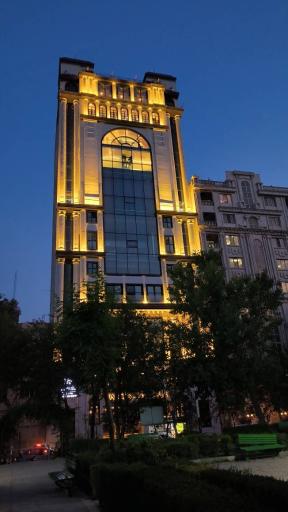 عکس عمارت فرخ