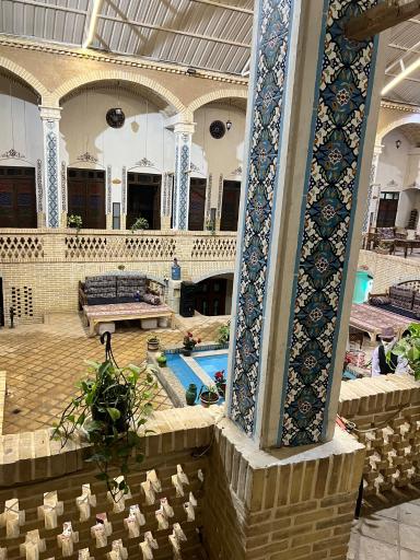 عکس اقامتگاه سنتی هزاردستان