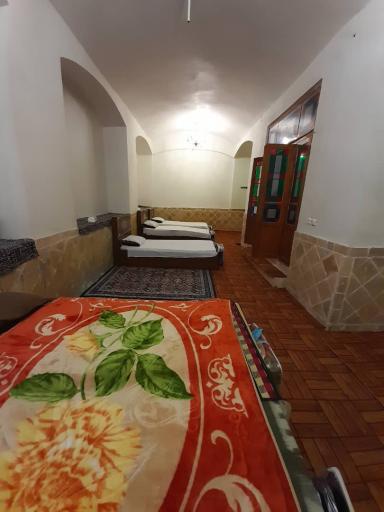 عکس اقامتگاه سنتی هزاردستان