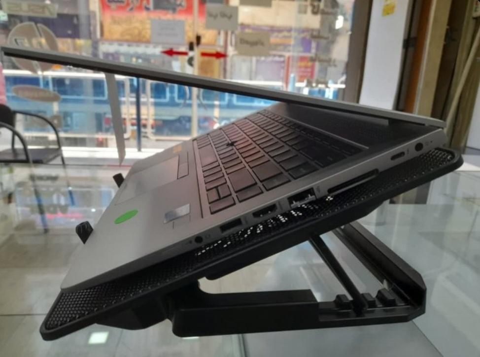 عکس فروشگاه لپ تاپ شبکه مجازی