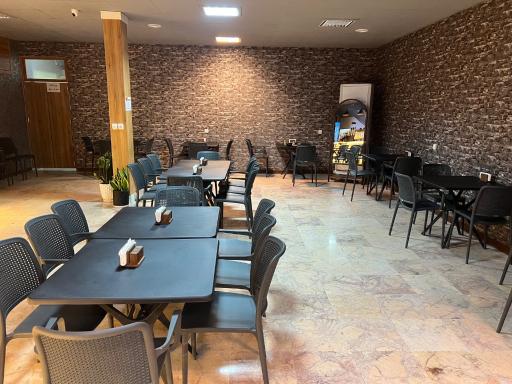 عکس کافه صبحانه اهورا