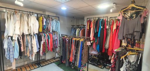 پوشاک لباس ریزان شعبه ۲