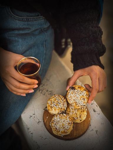 عکس قنادی فانوس