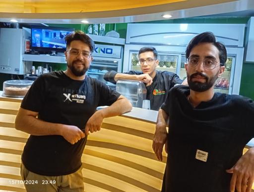 عکس آبمیوه طبیعی مزه