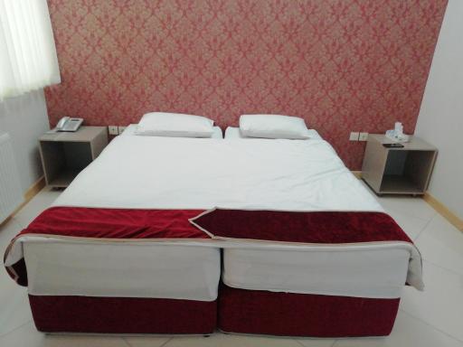 عکس خانه مسافر تلفنخانه سامان شهرکرد