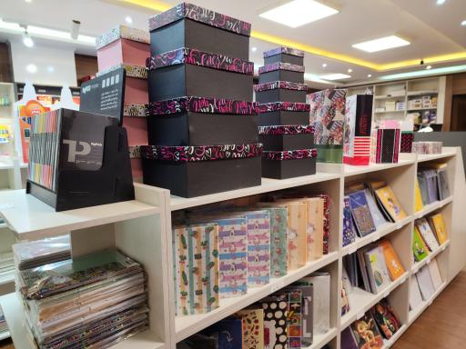 عکس مجموعه دفترفنی و لوازم تحریر زنده رود