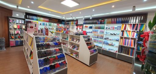 عکس مجموعه دفترفنی و لوازم تحریر زنده رود