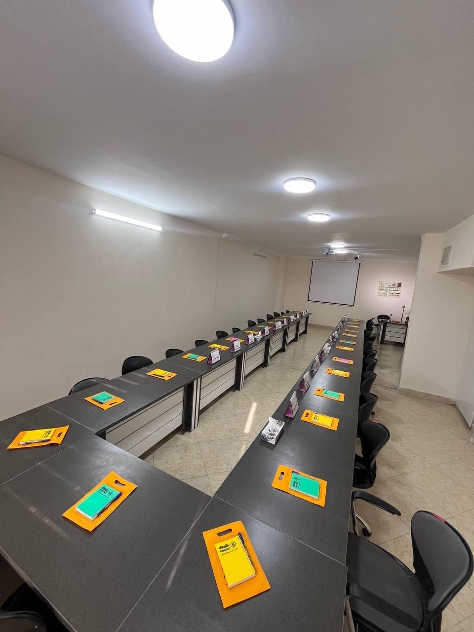 عکس آکادمی انصاری