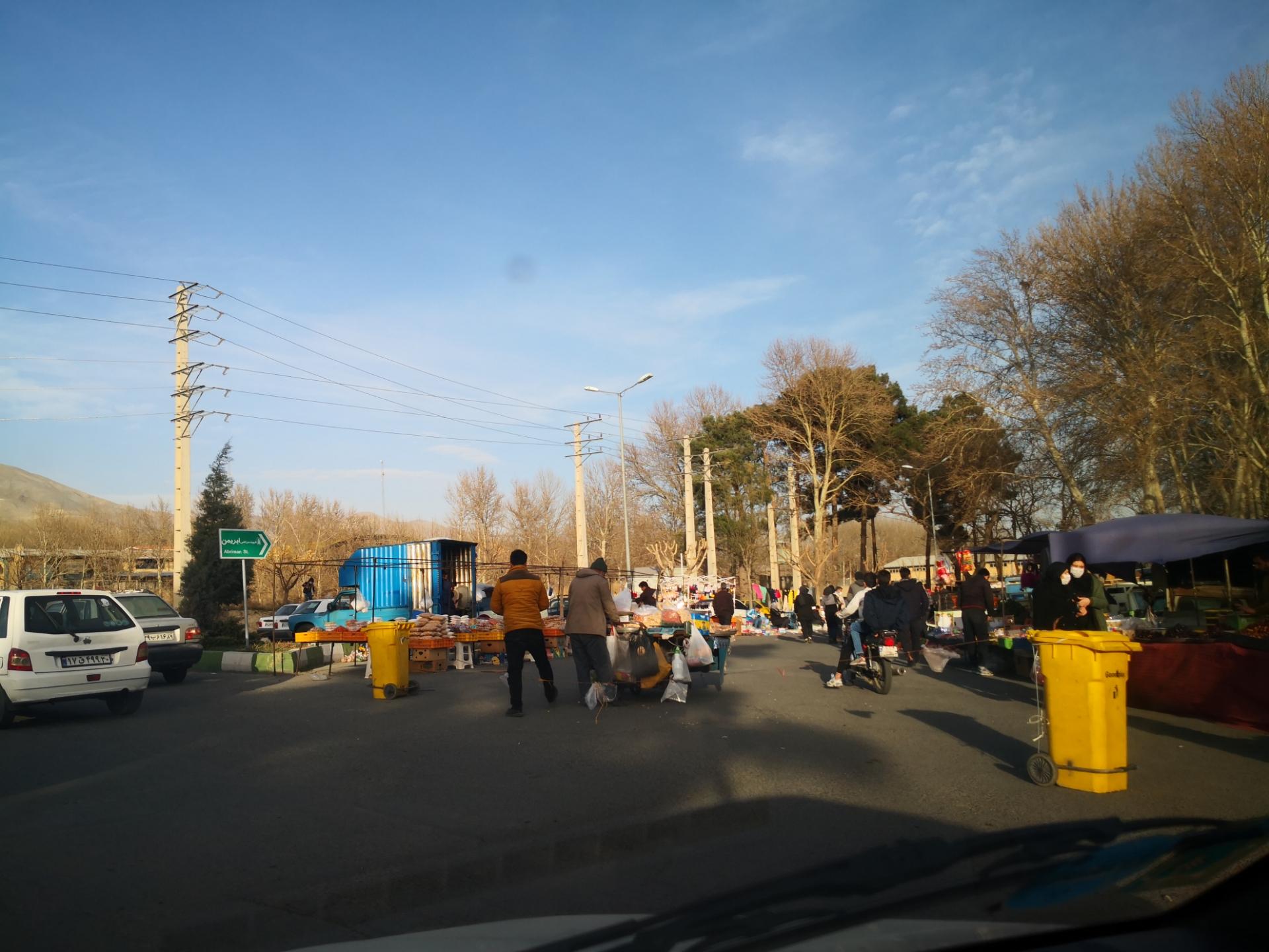 عکس شنبه بازار شهر قدس (قلعه حسن خان)