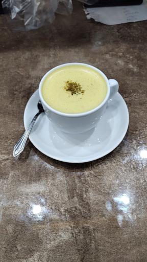 عکس کافه رستوران صنم