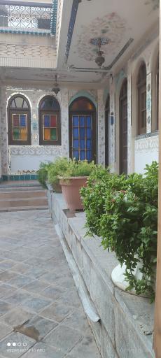 عکس هتل سنتی طلوع خورشید