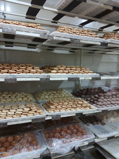 کارگاه قنادی شهراد