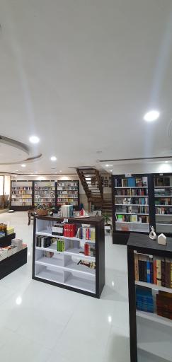 عکس شهر کتاب ورامین