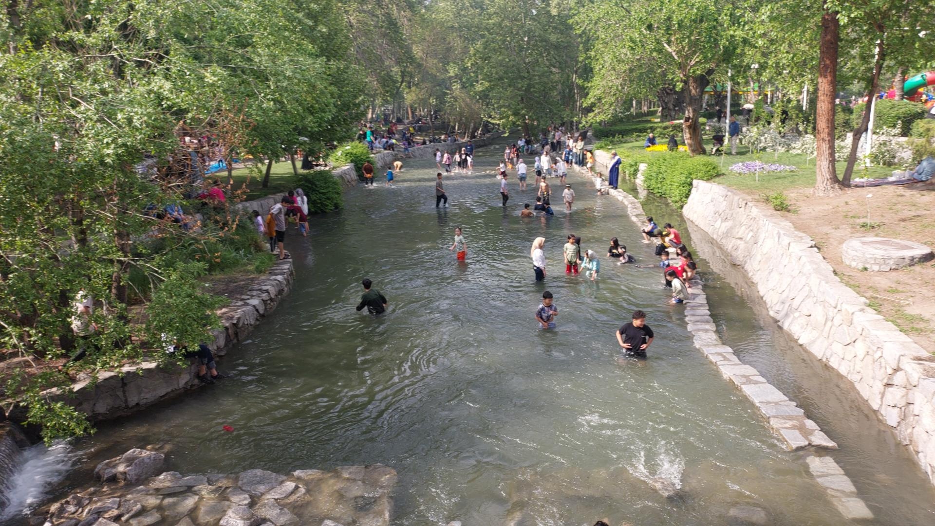 عکس بوستان کوشک باغ وکیل آباد