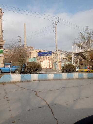 عکس دبیرستان معراج