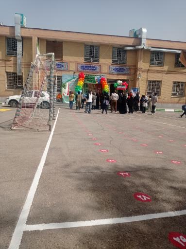 عکس دبستان باقرزاده