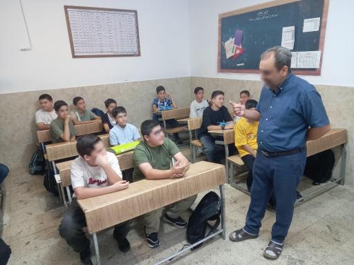 عکس دبیرستان غیردولتی سعادت 