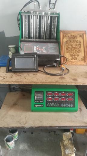 عکس خدمات تخصصی برادران